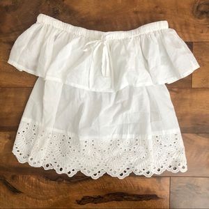 Strapless flowly shirt